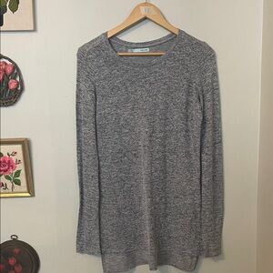 Maurices Heathered Gray Crew Neck Sweater